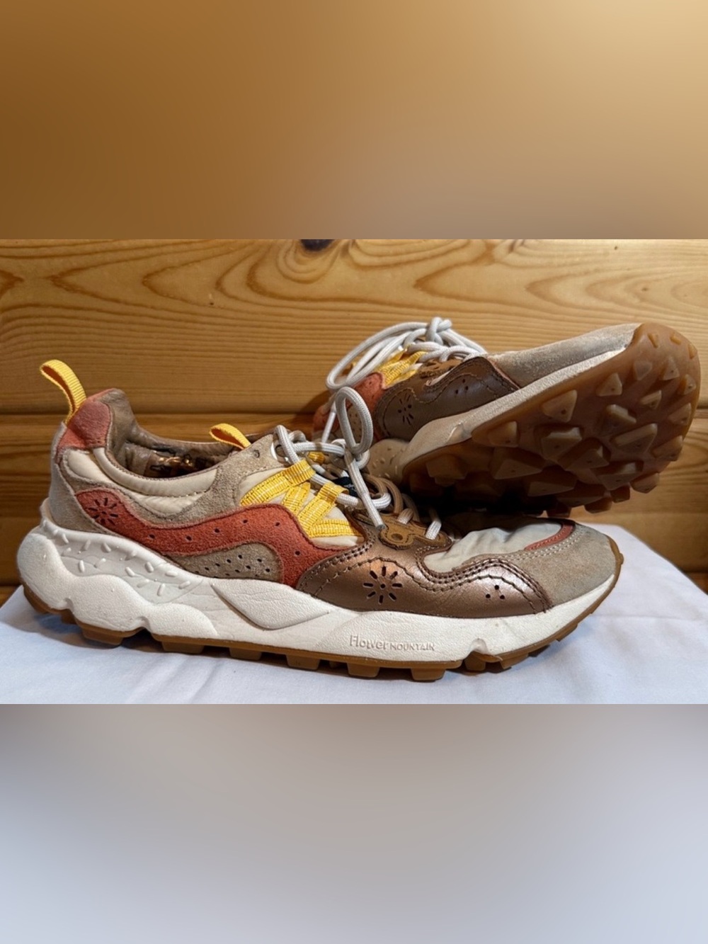 Flower Mountain Women's Trail Sneakers in Bronze, Tan, Orange & Yellow Size 7.5